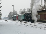 4.12.2010 mikulášský vlak Sp 1918 Vysoké Mýto parní lokomotiva 310.922 na mikulášském vlaku
