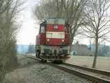 20.3.2010 Mn 83143 u Slatiny motorov lokomotiva 742 117-5