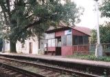 léto 2003 železniční zastávka Řídký